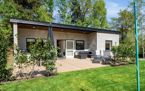 Roze - 450M from the Sea: Casa, Casa, Porta, Tetto, Villetta, Estate, Giardino, Shade, Raccordo, Cortile
