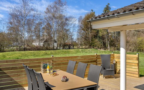 Anastaja - 550M from the Sea: Blu, Arbusto, Villetta, Groundcover, Giardino, Estate, Shade, Landscaping, Agriturismo, Eco Hotel