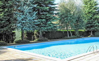 Domaso 667: Acqua, Pianta, Proprietà, Piscina, Cielo, Natura, Azzurro, Shade, Rettangolo, Erba