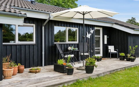 Caro - 900M from the Sea: Mobilia, Interior Design, Pavimentazione, Pavimento, Soffitto, Camera, Sedia, Tavolo, Appartamento, Cucina & Sala Da Pranzo Tavolo
