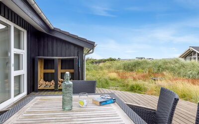 Lennart - 300M from the Sea