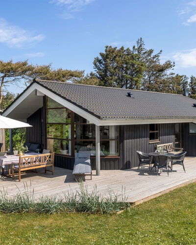 Everd - 300M from the Sea