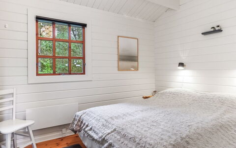 Barthi - 1.6Km from the Sea: Legna, Soffitto, Pavimentazione, Interior Design, Pavimento, Camera Da Letto, Casa, Camera, Letto, Bedding