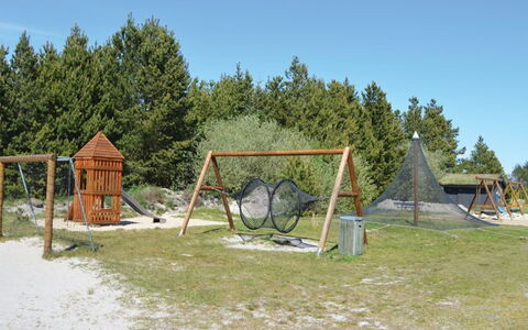 Frithbjorn - 900M from the Sea: 