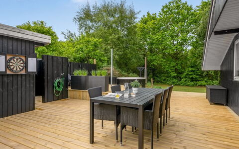 Terkel - 800M to the Fjord: Legna, Pavimento In Legno, Latifoglie, Plank, Deck, Color Legno, Shade, Giardino, Backyard, Eco Hotel