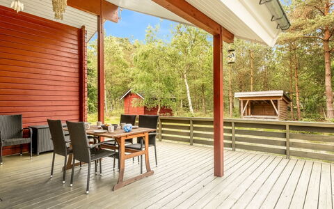 Mettemarie - 200M from the Sea: Legna, Casa, Portico, Deck, Latifoglie, Tetto, Color Legno, Pavimento In Legno, Eco Hotel