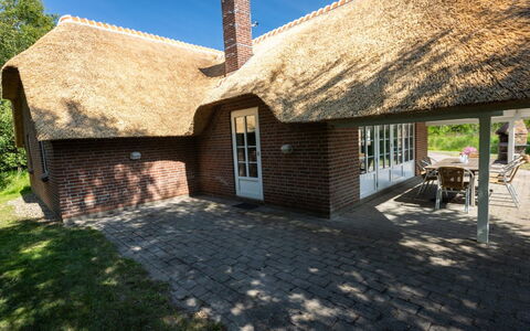 Ejvi - 4Km from the Sea: Thatching, Tetto, Villetta, Casa, Casa, Capanna, Driveway, Agriturismo, Camino