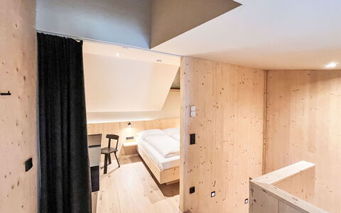 Irdning - Donnersbachtal 651: Costruzione, Comfort, Legna, Pavimento, Pavimentazione, Cassetto, Casa, Cabinetry, Pianta Della Casa, Latifoglie