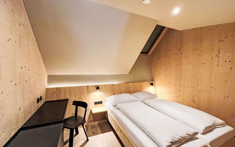 Irdning - Donnersbachtal 651: Costruzione, Mobilia, Proprietà, Comfort, Luce, Casa, Legna, Interior Design, Letto