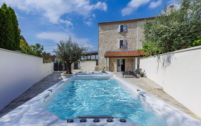 Villa Lucky