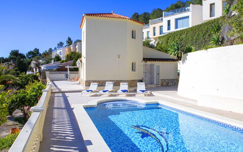 Tequila: Blu, Piscina, Zona Residenziale, Architettura, Casa, Ricorrere, Casa, Balcone, Estate, Insediamento Umano