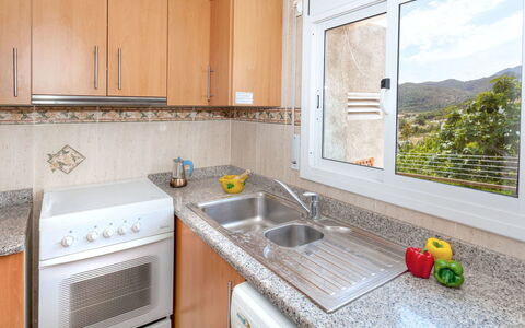 El Port de la Selva 101: Cabinetry, Controsoffitto, Lavandino Della Cucina, Rubinetto, Proprietà, Lavello, Idraulico Fixture, Pianta, Costruzione, Cucina