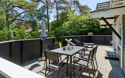 Horsten - 270M from the Sea