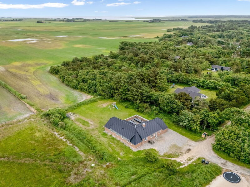 Botmar - 1.5Km from the Sea
