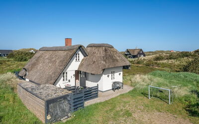 Arlina - 600M from the Sea