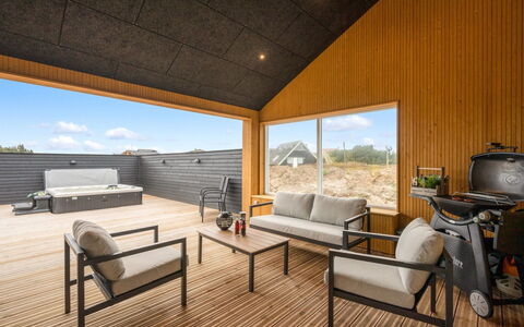 Dreng - 300M from the Sea: Villetta, Capannone, Capanna, Agriturismo, Prateria, Baracca, Fienile, Log Cabin, Edifici Giardino
