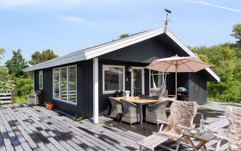 Gærmund - 700M from the Sea: Mobilia, Interior Design, Pavimentazione, Pavimento, Soffitto, Camera, Sedia, Tavolo, Appartamento, Cucina & Sala Da Pranzo Tavolo