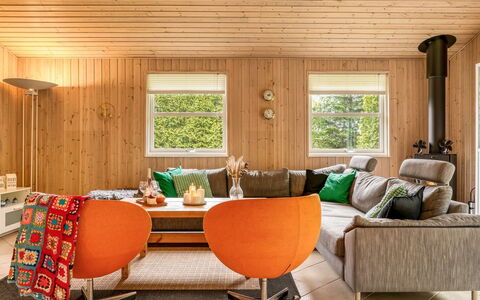 Felina - from the Sea: Mobilia, Interior Design, Pavimentazione, Pavimento, Legna, Tavolo, Soggiorno, Divano, Soffitto, Sedia