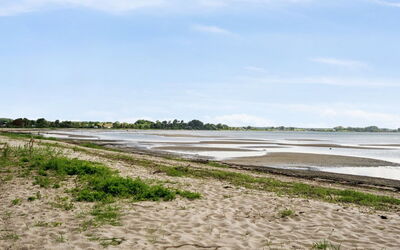 Anselmi - 25M from the Sea