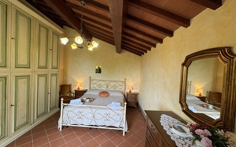 Pinocchio: Mobilia, Proprietà, Costruzione, Legna, Comfort, Interior Design, Finestra, Specchio, Pavimento, Pavimentazione
