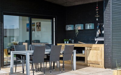 Lyder - 400M from the Sea