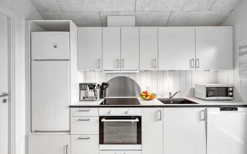 Antonelle - from the Sea: Mobilia, Interior Design, Pavimentazione, Pavimento, Soffitto, Camera, Sedia, Tavolo, Appartamento, Cucina & Sala Da Pranzo Tavolo