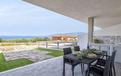 Valledoria 19: Cielo, Proprietà, Costruzione, Neve, Albero, Montagna, Urban Design, Pendenza, Palazzone, Condominio