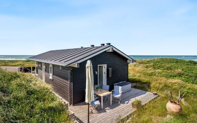 Zina - 50M from the Sea