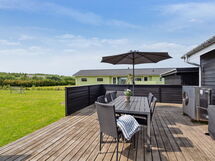 Hakan - 900M from the Sea