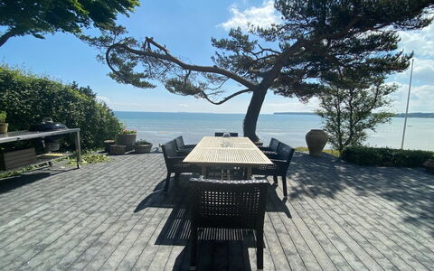Sten - 30M from the Sea: Mobilia, Interior Design, Pavimentazione, Pavimento, Soffitto, Camera, Sedia, Tavolo, Appartamento, Cucina & Sala Da Pranzo Tavolo