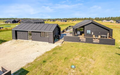 Inola - 1Km from the Sea