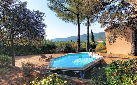 Le Belvédère D'Estelle: Blu, Piscina, Materiale Composito, Shade, Ricorrere, Giochi D'Acqua, Eco Hotel, Backyard, Giardino, Mobili Da Esterno