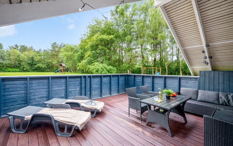 Giselle - 10Km from the Sea: Mobilia, Interior Design, Pavimentazione, Pavimento, Soffitto, Camera, Sedia, Tavolo, Appartamento, Cucina & Sala Da Pranzo Tavolo