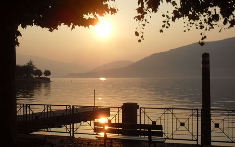 Silki: Acqua, Corpo D'Acqua, Risorse Idriche, Crepuscolo, Orizzonte, Afterglow, Tramonto, Alba, Sera, Fenomeno Atmosferico