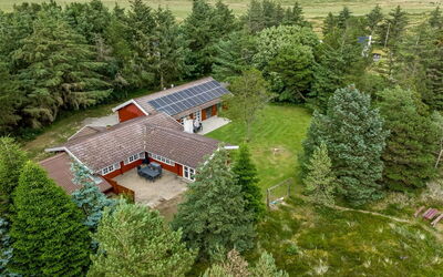 Aisling - 700M from the Sea