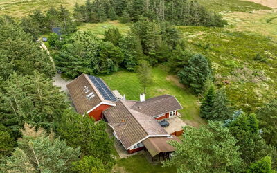 Aisling - 700M from the Sea