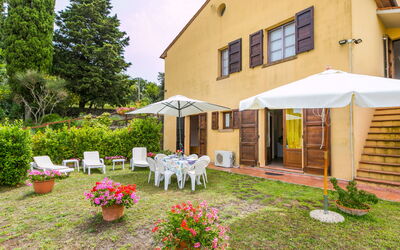 Castellina Marittima 200
