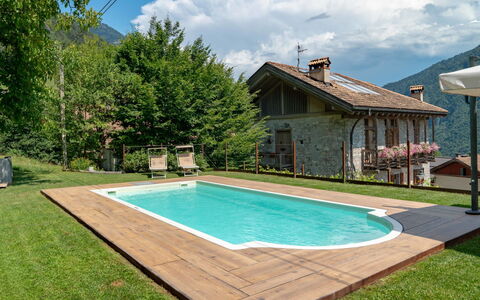 La Meridiana: Piscina, Catena Montuosa, Ricorrere, Eco Hotel, Agriturismo, Tempo Libero, Mobili Da Esterno, Valle, Backyard, Cortile