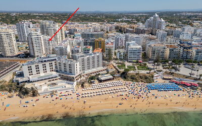 Excellent Seafront & Seaview