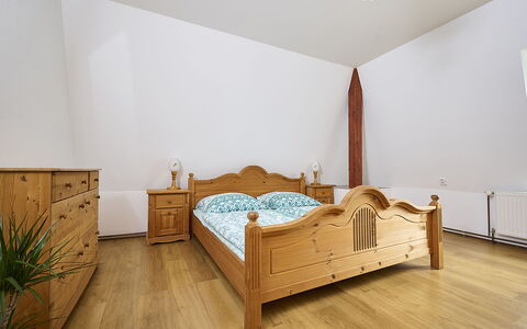 Desná V Jizerských Horách 841: Costruzione, Pianta, Comfort, Legna, Cabinetry, Cassetto, Casa, Telaio Del Letto, Pavimentazione, Pavimento
