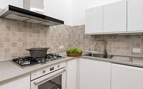 La Casa dei Nonni: Cucina, Elettrodomestico Da Cucina, Controsoffitto, Apparecchio Major, Cucina Stufa, Stufa, Pavimentazione, Cabinetry, Stufa A Gas, Elettrodomestico