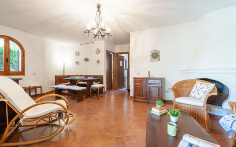 Approdo: Mobilia, Tavolo, Divano, Costruzione, Legna, Interior Design, Architettura, Soggiorno, Pavimento, Pavimentazione