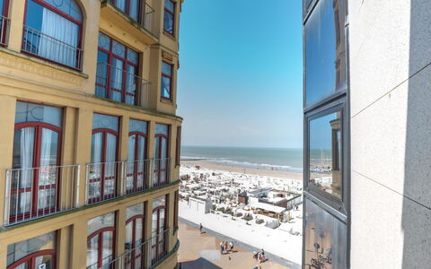 Aqua Vista with Parking and Seaview: Pianta, Cielo, Acqua, Proprietà, Azzurro, Paesaggio Naturale, Albero, Vegetazione, Arecales, Corpo D'Acqua
