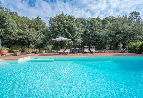 Santa Colomba House, Siena, Nature And Pool: Piscina, Ricorrere, Eco Hotel, Hacienda, Estate, Riflessione, Giochi D'Acqua, Landscaping, Villa, Reflecting Pool