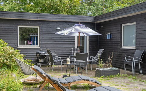 Mark - 1.2Km from the Sea: Casa, Casa, Zona Residenziale, Villetta, Raccordo, Estate, Driveway, Cortile