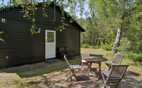 Eirik - 700M from the Sea: Legna, Casa, Portico, Deck, Latifoglie, Tetto, Color Legno, Pavimento In Legno, Eco Hotel