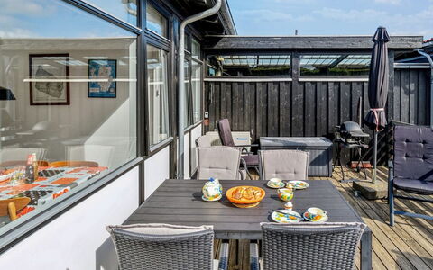 Effy - 300M from the Sea: Casa, Casa, Porta, Tetto, Villetta, Estate, Giardino, Shade, Raccordo, Cortile