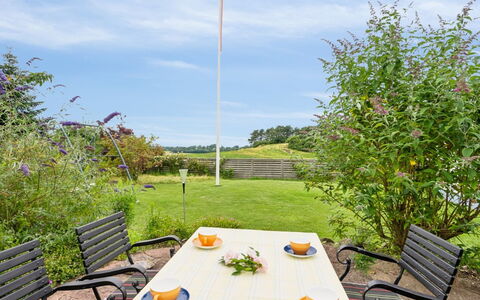 Keyla - 2.3Km from the Sea: Tetto, Casa, Casa, Villetta, Raccordo, Estate, Driveway, Edifici Giardino, Cortile, Capannone