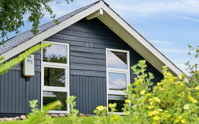Erke - 800M from the Sea