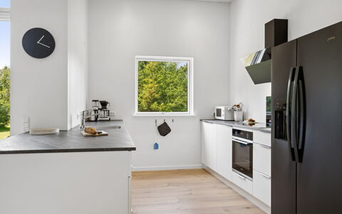 Gertraude - 800M from the Sea: Interior Design, Pavimentazione, Pavimento, Legna, Mobilia, Soffitto, Elettrodomestico Da Cucina, Cucina, Elettrodomestico, Pavimento In Legno